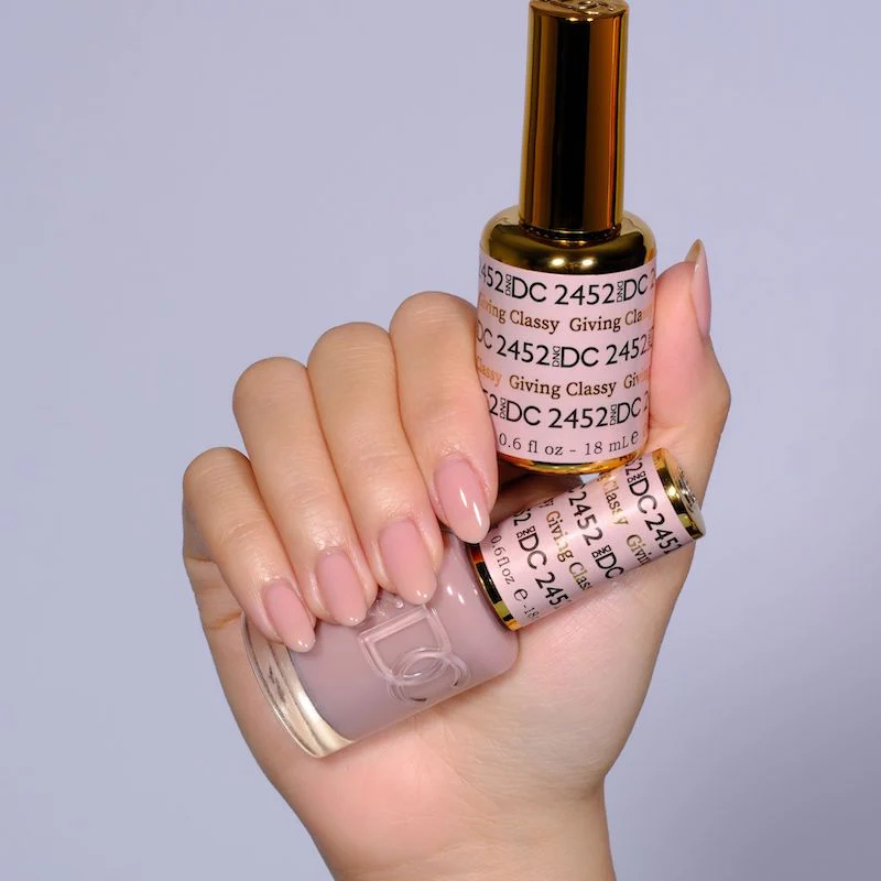 dc-duo-giving-classy-2452-2-DC-2452.jpg